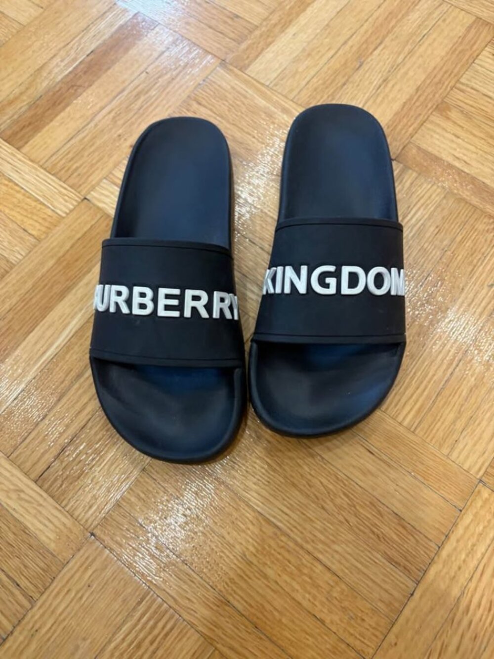 Burberry Kids Slides Size